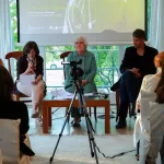 ¿Qué es lo sagrado? Dos poetas introducen ese territorio inasible, entre lo divino y lo cotidiano