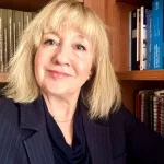 María José Romero, catedrática experta en cuidados: “Es un derecho humano decir ‘no’ a sobrecargas laborales”