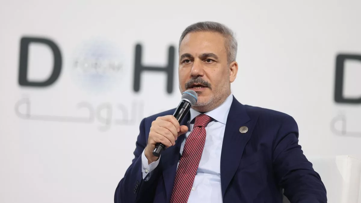 El ministro de Exteriores de Turquía, Hakan Fidan, durante una intervención en el Foro de Doha, el 6 de diciembre de 2025.