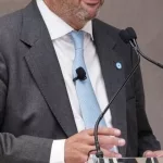 Interna oficial: el Gobierno desplazó a un funcionario de Santiago Caputo tras quitarle el control de áreas clave