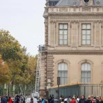 Los otros grandes robos del Louvre de París: de la Mona Lisa escondida en una bata a los saqueos nazis