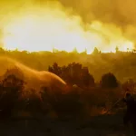 El drama de los incendios en el sur: la ecoaldea de Cholila que vive el día a día con el miedo a las llamas