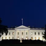 Estados Unidos inicia un cierre de gobierno por la falta de apoyos de Trump en el Senado