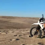 Villa Gesell: un joven de 28 años murió al caer con su moto desde un médano