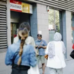 El Supremo avala la prestación por baja médica para renovar el permiso de residencia