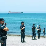 España mantiene la alerta en Ceuta y estrecha la coordinación con Marruecos tras nuevas llamadas a cruzar la frontera