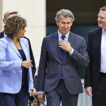 Los barones del PP presionan a Vox para evitar elecciones en Aragón y Extremadura: “No puede ser un partido de bloqueo”