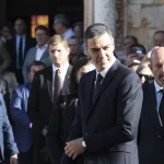 Pedro Sánchez y cuatro ministros, en el funeral de Fernández Vara: “Representó Extremadura, democracia y socialismo”