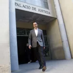 El Constitucional avala la absolución del yerno de la viuda del ex presidente de la CAM, tiroteada en el negocio familiar en 2016