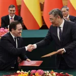 Un desfile de ministros y alcaldes preludia la visita de los Reyes a China: cada vez más delegaciones establecen acuerdos comerciales con el gigante asiático