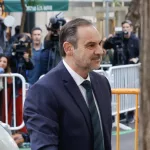Ábalos afronta en el Supremo “a pecho descubierto” el interrogatorio por el dinero en metálico del PSOE y con temor de acabar en prisión