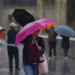Vientos de hasta 110 km/h, lluvia y olas activan los avisos en ocho provincias del norte peninsular