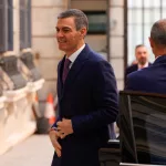 Sánchez mantiene el silencio sobre Ábalos y acusa a los conservadores de vivir “en un Black Friday constante: liquidan principios y ponen la democracia a la venta”