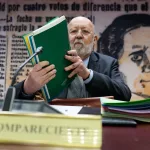 Tezanos sostiene que existe una “batalla política” en la que participan Feijóo y el presidente de los obispos para que los católicos no voten al PSOE