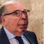 El magistrado Manrique Tejada recibe un homenaje por sus 45 años de servicio: “Ha marcado la historia de la Justicia en nuestro país”