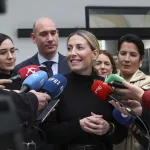 El PP apoya a Guardiola y afirma que prefiere gobernar en solitario en Extremadura con la abstención de Vox o el PSOE