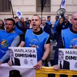 Policías y guardias civiles protestan para exigir “un cambio en la cúpula policial” y denuncian “la ley del silencio”