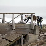 22 años de choque, unos clavos oxidados y la llamada al 112: las claves en la tragedia de la pasarela de Santander