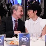 El Gobierno se vuelca con Zapatero tras sus polémicos cobros del lobista de Plus Ultra: “Acaricias nuestra inteligencia. Estamos a tope contigo”