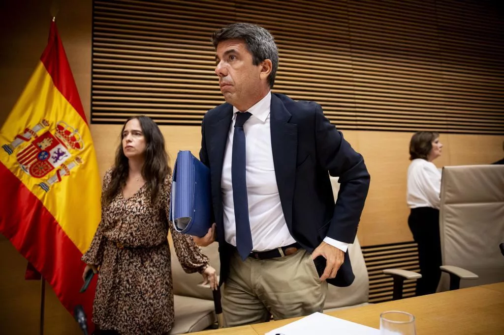 Varias acusaciones se adhieren a la petición de la jueza de la dana de investigar a Mazón