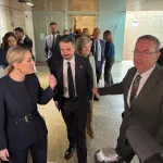 Vox tumba a Guardiola por segunda vez,pero Abascal abre la puerta antes de larepetición electoral: “Hay mucho tiempo”