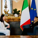 Los líderes europeos reciben a María Corina y Sánchez se inhibe: el Gobierno carga la culpa en la venezolana tras dos años de desprecio