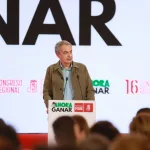 Zapatero carga contra el PP con sus pactos con Vox sobre la inmigración: “Cojan esa firma y a la basura”