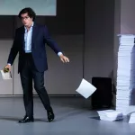 La “desregulación” de Vox, con sello ideológico: quitar los planes de igualdad y LGTBI obligatorios y “leyes de armonización” contra el “caos autonómico”