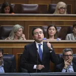 Familias de diplomáticos denuncian desprotección: sin derecho a atención sanitaria ni vacunas