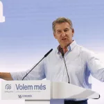 Feijóo acusa a Sánchez de “ingeniería electoral” por la ‘Ley de nietos’: “Incrementa el censo en 2,5 millones de votantes”