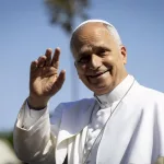 El Papa expulsa del estado clerical a un cura por su “reiterado rechazo” a reconocer a Francisco  y a León XIV