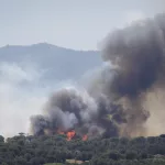 La UME envía efectivos a Cataluña para controlar el incendio en el Empordà (Girona), con un detenido y varias poblaciones de la Costa Brava confinadas