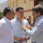 Máxima colaboración institucional sobre el terreno y guerra política en las redes