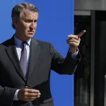 Feijóo eleva al máximo su crítica a Sánchez tras la condena de su hermano y lo llama “presidente autoritario”
