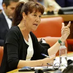 Junts se suma a las dudas sobre la ‘ley de nietos’: quiere saber cuántos electores se añadirán a las circunscripciones catalanas