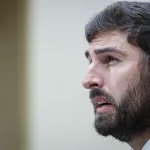 José Ángel Antelo ratifica en los juzgados de Cartagena su denuncia contra Vox por la presunta falsificación de su firma