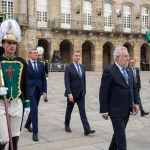 Feijóo llama a “refrescar el ambiente político” frente a los incendios: “España no puede tener ninguna discusión ahora”