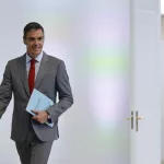 Sánchez lanza desde La Moncloa su candidatura electoral con un balance de sus 8 años de Gobierno sin mencionar la corrupción: “La agenda del sentido común”