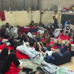 Ceuta vuelve a asomarse a una crisis humanitaria tras una semana de intensas llegadas de migrantes por mar y por el vallado