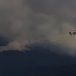 Yo necesito un hidroavión, tú me das un eslogan