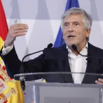 Marlaska insiste en que no hubo ningún “informe, aviso, ni comunicación” del CNI sobre “nada parecido” a la llegada de 72.000 personas a Ceuta