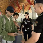 Los controles de viajeros de Italia empezaron sólo en Madrid y Barcelona y se han ido extendiendo a cinco aeropuertos