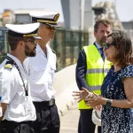 Margarita Robles se desmarca del criterio de Moncloa y sí comparecerá en el Senado a petición del PP
