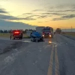 Tragedia en Córdoba: tres muertos por un choque entre una camioneta y un camión en la ruta 8