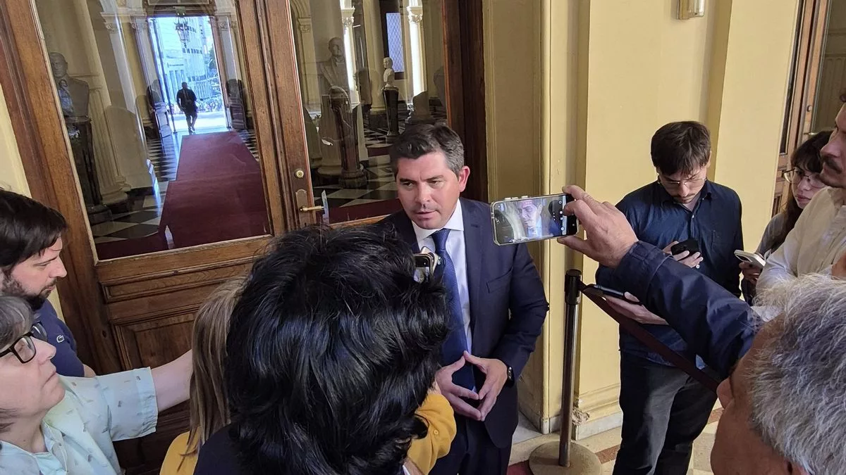 El gobernador de San Juan, Marcelo Orrego, entrevistado en Casa Rosada.