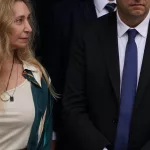 Vuelve a reunirse el Gabinete, con otro gesto de apoyo de Karina Milei a Manuel Adorni