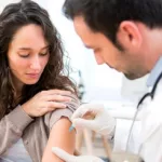 Avanza la gripe H3N2 en la Argentina: quiénes deben vacunarse y cuántas dosis necesitan según cada caso