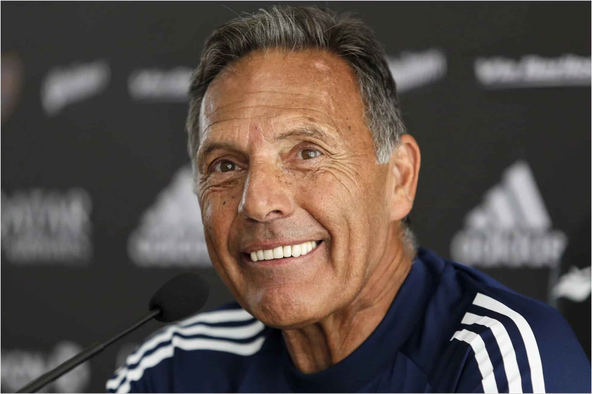 El fútbol argentino vela por la salud de Miguel Ángel Russo