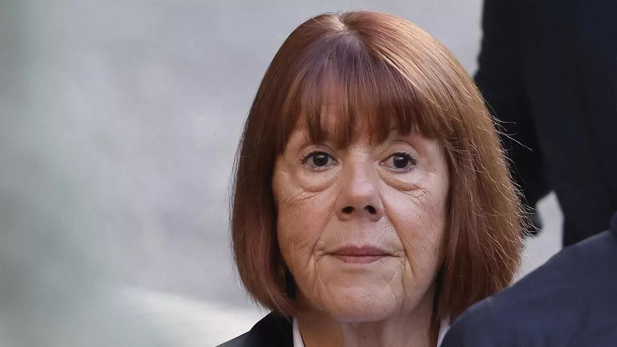 Gisèle Pelicot llega al tribunal.