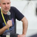 Javier Peña: “La lectura es una oxigenación mental frente al ruido de WhatsApp y los reels”